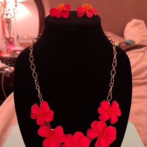 Orange and golden tone necklace and earrings floral